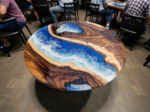 Mesa de centro de olas oceánicas, mesa de epoxi con efecto río, mesa de centro costera, mesa redonda de madera, muebles inspirados en la playa, mesa de centro hecha a mano con temática oceánica - Product Image 1