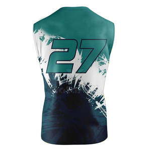 Ensemble d'uniformes de football 7v7 sur mesure avec tissu en polyester respirant à séchage rapide, service OEM, conçu pour les adultes - Product Image 3