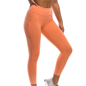 Legging de yoga 100 % coton pour femme, style tendance, respirant, vente en gros avec logo personnalisable à la taille, fabriqué au Pakistan - Product Image 2