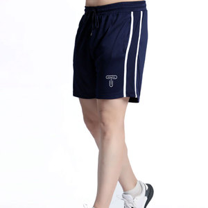 Nouveaux shorts d'été personnalisés en gros pour hommes, shorts décontractés en coton de couleur unie, shorts de bain décontractés - Product Image 1