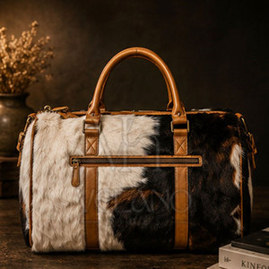 Bolsa de Viaje de Cuero Vacuno de Lujo, Impermeable, Estilo Retro, para Viajes de Negocios, Personalizable - Product Image 3