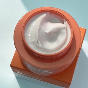 [POUR LA PEAU] ครีมบำรุงผิวหน้าสูตรปรับสีผิวจากเกาหลี ผลิตจากส่วนผสมจากธรรมชาติ เนื้อไม่เหนียวเหนอะหนะ ช่วยให้ผิวกระจ่างใส - Product Image 2