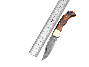 Couteau pliant artisanal en acier Damas, personnalisable, avec étui en cuir, support OEM, manche en bois, couteau de camping - Product Image 5