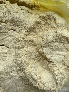 Poudre et tranches de racine de Tongkat Ali séchées Produit d'herbes à une seule épice - Product Image 3