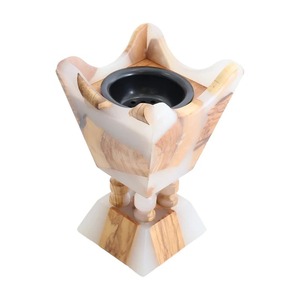 Brûleur d'encens et porte-encens artistique en bois d'acacia Oud Noble et résine pour un style d'intérieur arabe sophistiqué - Product Image 4