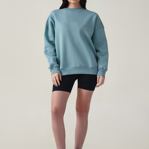 เสื้อสเวตเตอร์ผู้หญิง ผ้าฟลีซนุ่ม คอกลม แขนยาว อบอุ่น สวมใส่สบาย เสื้อผ้าฤดูหนาว ทรงหลวม ใส่ได้ทุกวัน - Product Image 4