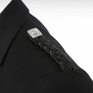 Chaqueta de Lana Prince Charlie Negra en Todos los Tamaños con Chaleco para Festivales Musicales, Logotipo Personalizado y Servicio OEM - Product Image 5