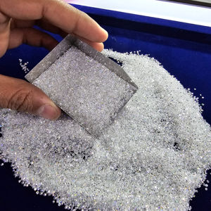 Diamantes pequeños cultivados en laboratorio de 1.45mm y 1.49mm, DEF VVS VS, corte brillante redondo para joyería con micro pavé. - Product Image 1