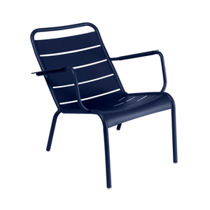 Fauteuil bas d'extérieur en acier inoxydable Sukavina - Imperméable et écologique - Product Image 1