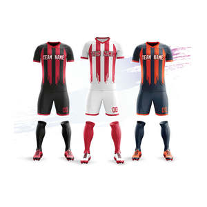 Conjunto Deportivo Personalizado para Fútbol, Camiseta de Fútbol Sublimada, Fabricante de Uniformes de Fútbol Personalizados, Manga Corta - Product Image 1