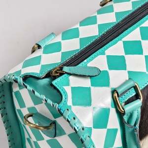 Sac à main pour femme en cuir véritable à carreaux de qualité supérieure, grand format, pour le sport et les voyages, sac à bandoulière pour un usage quotidien - Product Image 2