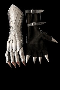 Gants de guerrier antiques en acier, plaqués nickel noir, style médiéval, accessoire de costume de cosplay - Product Image 2