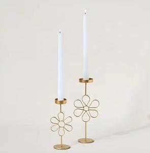 Candelero de Metal Dorado con Forma de Flor para Decoración del Hogar, Portavelas Cilíndrico Resistente al Calor - Product Image 1