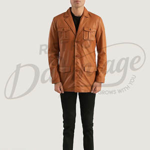 เสื้อแจ็คเก็ตหนังแกะแท้สไตล์ซาฟารีสีแทนพรีเมียมสำหรับผู้ชาย สไตล์วินเทจ มีกระเป๋าสี่ช่อง ติดกระดุมแบบลำลอง - Product Image 3