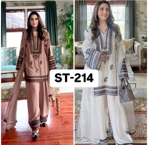 Robes modernes de créateur en soie naturelle lourde gaufrée avec ensemble dupatta, nouveau design FATEMA FASHION, mariage toutes saisons, séchage rapide - Product Image 1
