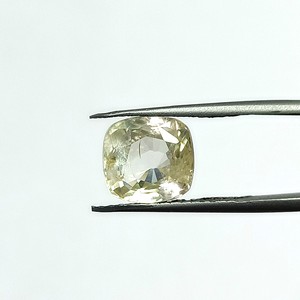 พลอยแซฟไฟร์สีเหลืองทรงคุชชั่นธรรมชาติ 6.07 กะรัต จากศรีลังกา สำหรับทำเครื่องประดับและแหวน YCIH-157 - Product Image 1