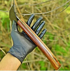 Hache de camping artisanale, outil de bushcraft et de travail du bois, manche en bois de rose, hache de survie robuste en acier à haute teneur en carbone, à lame barbelée - Product Image 5