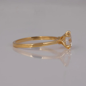 Bague de fiançailles en diamant rond de 2 carats cultivé en laboratoire, or blanc, certifiée IGI, bijoux de luxe unisexe, cadeau de fête - Product Image 3
