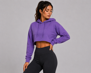 Sudadera corta moderna para mujer que ofrece comodidad premium, tela suave, diseño recortado elegante, ideal para deportes, uso casual y actividades al aire libre. - Product Image 1
