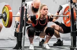 Ceinture de musculation robuste et confortable pour les entraînements en salle, la musculation, la force athlétique et les exercices de bodybuilding - Product Image 4
