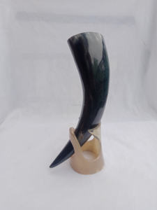 Cuerno rústico natural medieval para beber, con soporte, jarra de cerveza artesanal, recipiente vikingo para beber, interior apto para alimentos, para cerveza. - Product Image 4