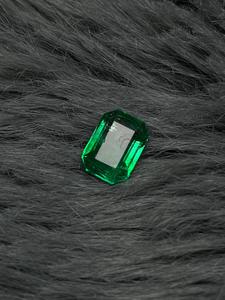 Esmeralda Natural Premium de Zambia, Forma Octogonal Ovalada, Gema Verde Intensa Genuina para Joyería - Product Image 5