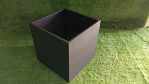 Maceta Cuadrada Moderna de FRP de Alta Calidad, Color Gris, Ligera, para Interior y Exterior, Duradera, de Fibra de Vidrio, Precio Razonable - Product Image 2