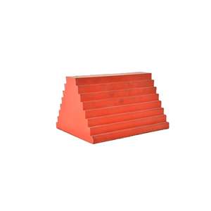Cale de roue en caoutchouc robuste personnalisée pour camions – Équipement de sécurité efficace et durable pour parking et équipement de véhicule - Product Image 5
