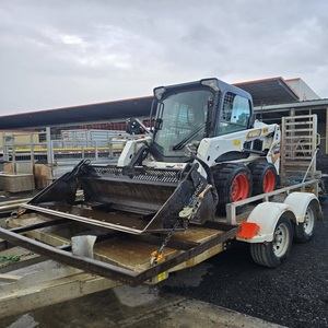 Chargeuse compacte Bobcat S450 à prix de gros pour la construction, l'aménagement paysager et les opérations agricoles, idéale pour le travail professionnel - Product Image 2