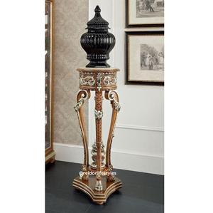 Lámpara de Madera Hecha a Mano con Temática de Castillo de Alta Calidad para Decoración de Hoteles, Restaurantes y Eventos, Disponible a Precio de Exportación - Product Image 1