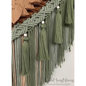 Tapiz de Pared de Macramé Bohemio con Borlas Verdes en Degradado, Forma Irregular, Decoración para el Hogar, para Sala de Estar - Product Image 4