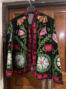 Chaqueta Corta de Terciopelo de Algodón con Bordado Suzani, Tejido Cosido a Mano, Unisex, para Invierno, para Mujer, para Fiestas - Product Image 2