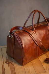 Sac de voyage élégant en cuir véritable, design Weekender, sac de voyage en cuir durable et éco-responsable, très demandé - Product Image 2