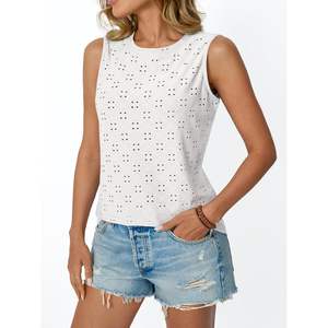 2025 camisetas sin mangas de verano 2025 para mujer, camisetas de ganchillo sin mangas con ojales 3D, trajes informales para vacaciones en la playa de primavera - Product Image 5