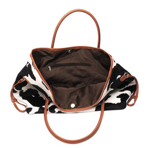 Bolso de mano de piel de vaca marrón de ante personalizable para mujer, 100 unidades, venta al por mayor, bolso de fin de semana grande negro y blanco de piel de vaca, bolso de moda de piel corta con diseño animal - Product Image 3