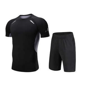Vêtements de sport pour hommes, entraînement, gym, course à pied, shorts et t-shirt, ensembles deux pièces, matériaux respirants et anti-transpiration - Product Image 1