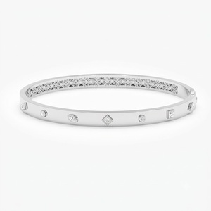 กำไลข้อมือแฟชั่น ทองคำแท้ 14K ประดับเพชรแล็บเจียระไนแบบผสม ฝังเพชรแบบ Bezel-Set กำไลข้อมือแบบมีบานพับประดับเพชร - Product Image 1