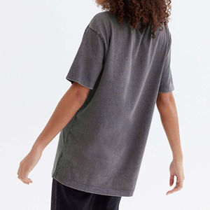 เสื้อยืดครอปผู้หญิงผ้าหนาเนื้อดี ระบายอากาศได้ดี ราคาส่ง ไม่มีลาย  แบบย้อมสีเอซิด พร้อมสกรีนโลโก้ตามสั่ง - Product Image 6