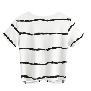 Camiseta Corta a Rayas Blancas y Negras para Mujer, Cuello Redondo, Manga Corta, Corte Holgado, Tejida, Informal, Primavera Verano, 100% Algodón - Product Image 3