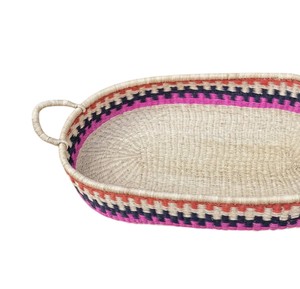 Panier à langer moderne en jonc de mer rose et noir à bandes, avec poignées latérales, en rotin, pour bébé, modèle global - Product Image 2