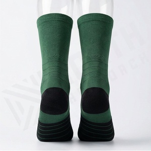 ถุงเท้ากีฬาคุณภาพสูง ยืดหยุ่นดีเยี่ยม Coolmax ระบายอากาศ ซับเหงื่อ ทนทาน สีสันปรับแต่งได้ นุ่มสบาย คู่หนึ่ง - Product Image 2