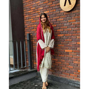 Conjunto de traje de mujer de diseñador, Top Georgette de imitación pesado con Plazzo y Dupatta para un look de fiesta - Product Image 3