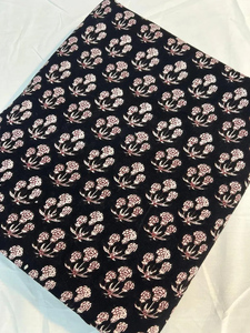 Tela de Algodón Ligera con Estampado Floral Buta Sanganeri, Diseño Indio, para Confección de Vestidos para Niños y Niñas, por Metro - Product Image 1