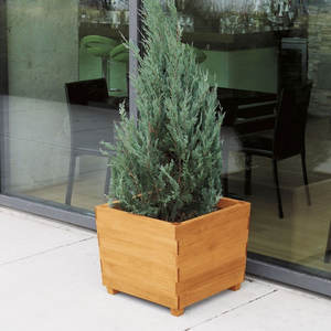 Jardinière extérieure en teck minimaliste moderne pour aménagement paysager haut de gamme et design hôtelier - Product Image 6