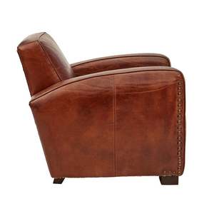 Sillón Chesterfield Tradicional de Cuero Genuino con Respaldo Acolchado Profundo, Brazos Enrollados y Patas de Madera Maciza, Color Marrón para Sala de Estar - Product Image 3