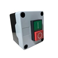 Bouton-poussoir d'arrêt d'urgence en plastique à tête ronde 10A, IP54, taille du trou 22mm, borne à vis, 415V, à enclenchement, 1NO1NC