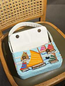 Bolso de Lona Bordado a Mano, Forma Rectangular, Patrón Colorido de Faro, Artesanía de Recuerdo - Product Image 3