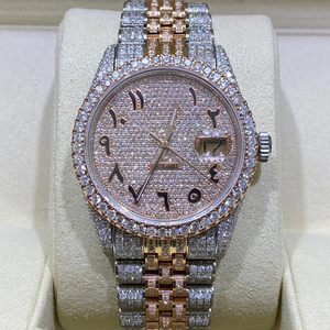 Reloj de Lujo Moderno Bicolor Oro Rosa y Plata, Totalmente Adornado con Diamantes, con Esfera Árabe y Brazalete Jubilee - Product Image 1