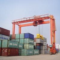 Grue portique à conteneurs haute performance pour le chargement, le déchargement et la manutention des conteneurs en port et en entrepôt