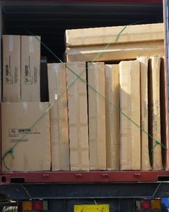 Lit en bois massif tête de lit rembourrée peinte en blanc lit King Size meubles fabriqués meubles indonésiens pour villa hôtel chez l'habitant - Product Image 5